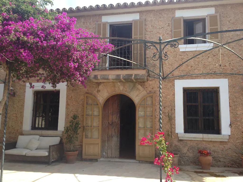 نزل ميورقةفي Residencial Rustic Lau