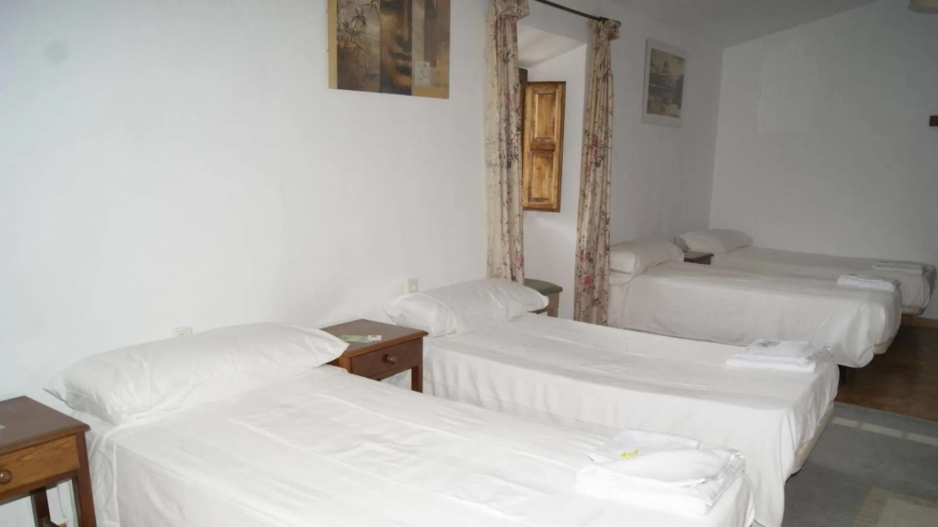 بيت شباب نزل ميورقةفي Residencial Rustic Lau